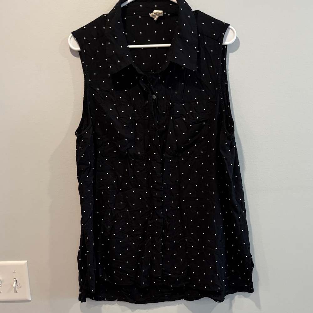 Japna Black Sleeveless Blouse with White Dots